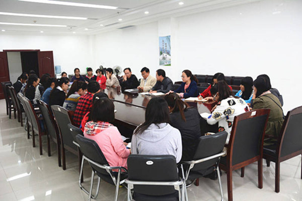 我校思政部和团委联合举办“我的中国梦”专题研讨会