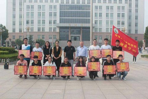 基础医学部成功举办“参与运动,逐梦未来” 全民运动会
