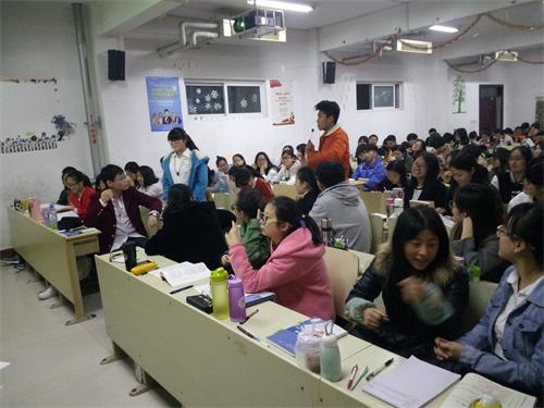 2016级口腔7、8班辩论赛圆满结束