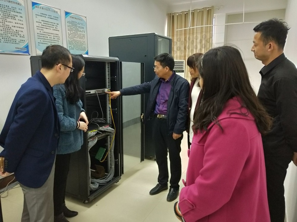 我部计算机教研室、计算机实验中心与物理教研室联合召开安全工作会议