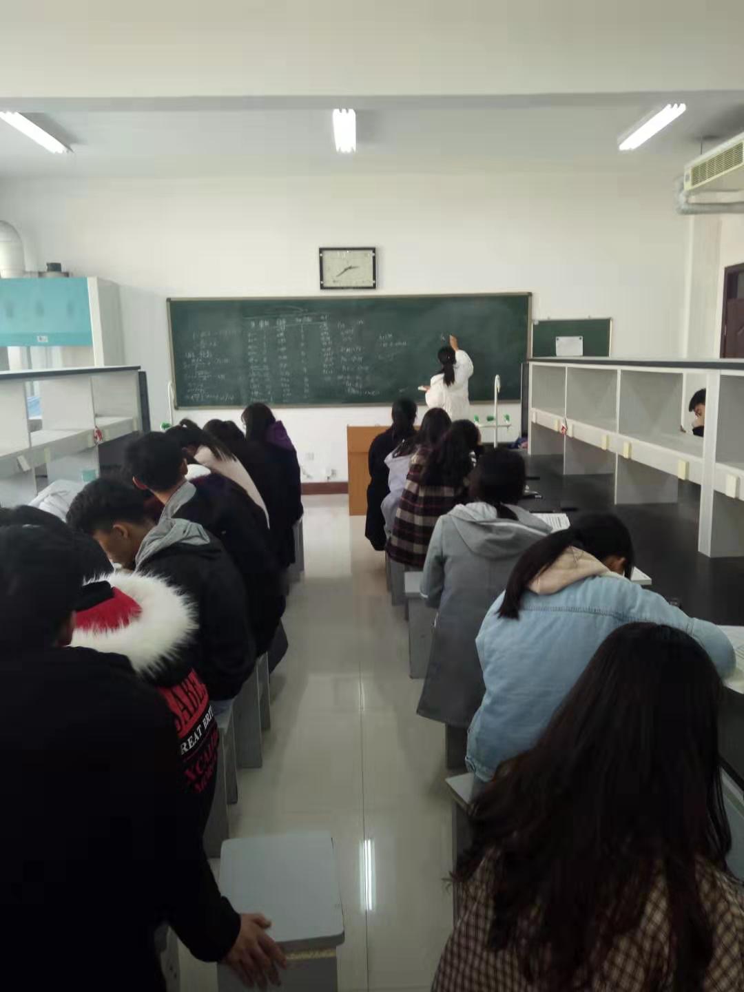 我部预防医学教研室优化实验教学改革——翻转课堂走进实验室