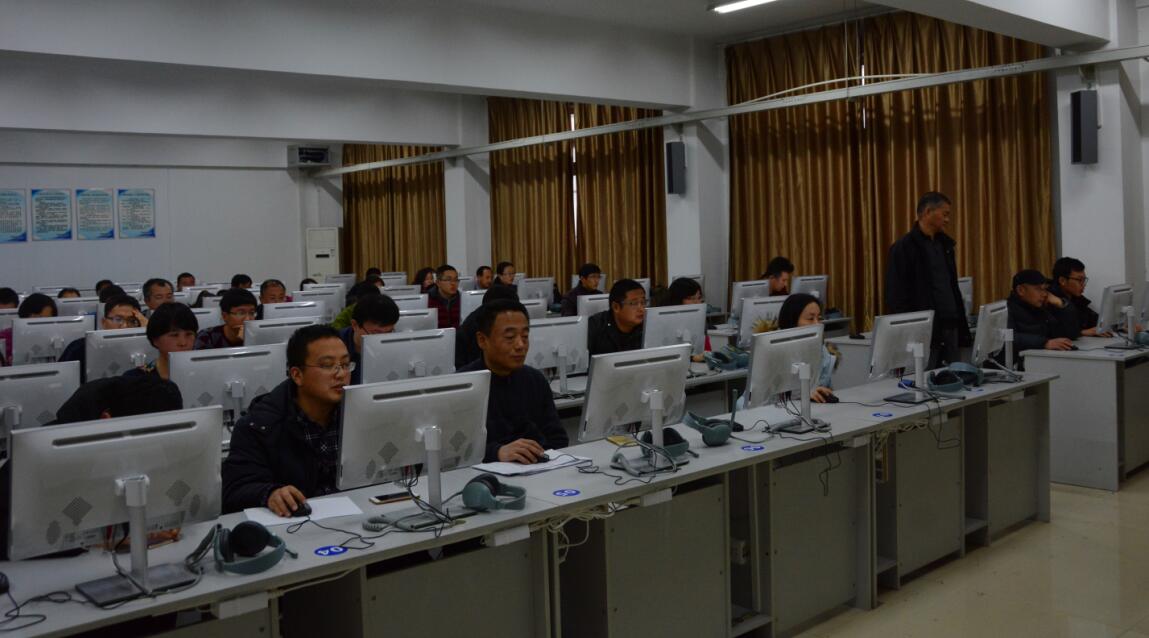 我校组织开展全体党员干部德廉知识考试