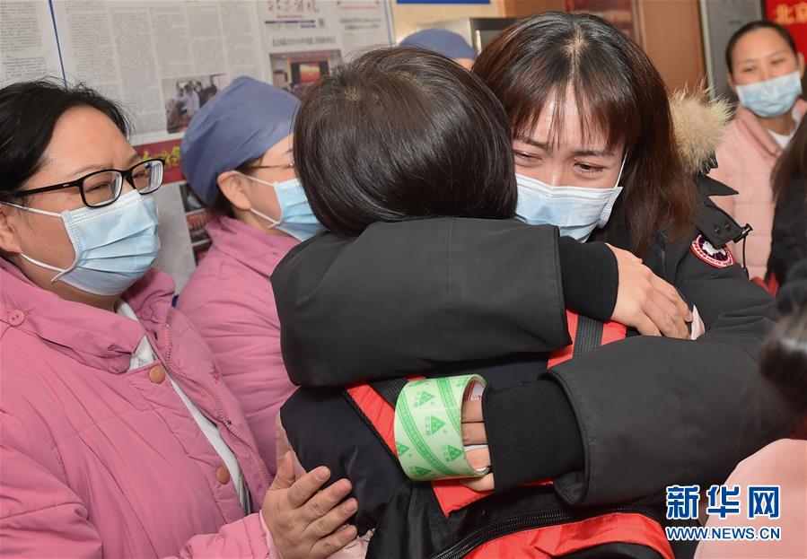 (新华全媒头条·图文互动)(4)万众一心迎挑战 众志成城战疫情——全国总动员打响疫情防控阻击战纪实