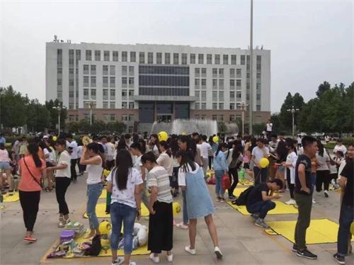 基础医学部成功举办“青春不闲置，毕业不散场”二手集市活动