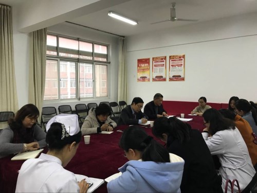 校长顾润国一行到护理系进行专业调研