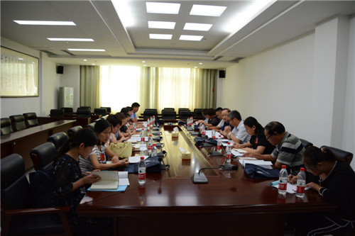 我校第七届教职工代表大会暨工会会员代表大会胜利召开